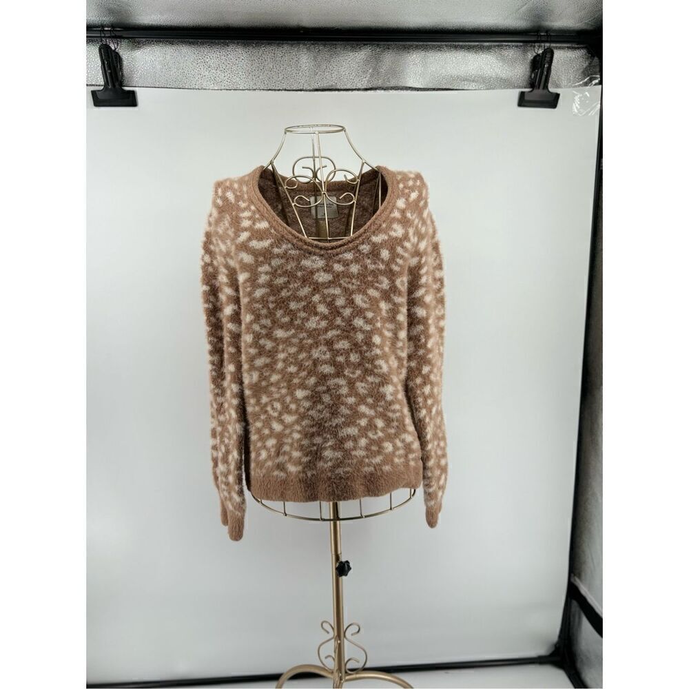 Abercrombie & Fitch Leopard Print Sweater Women Medium Soft A&F V Neck